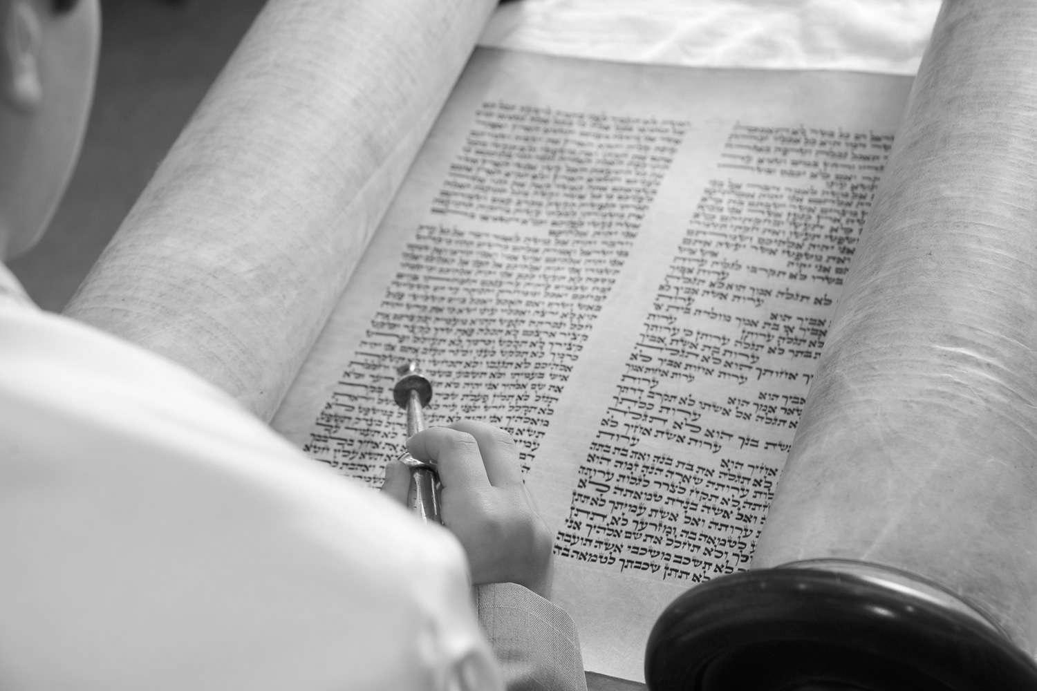 Torah Scroll 58b9ccbd3df78c353c380071